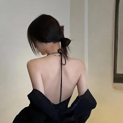 锁住的天空
